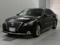 2013 Toyota Crown Majesta