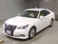 2016 Toyota Crown