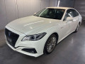 2019 Toyota Crown Hybrid