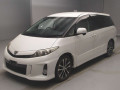 2013 Toyota Estima