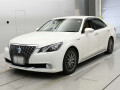 2013 Toyota Crown Majesta
