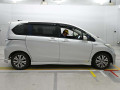2014 Honda Freed hybrid