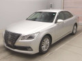 2013 Toyota Crown Hybrid