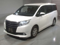 2014 Toyota Noah