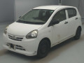 2013 Daihatsu Mira e:S