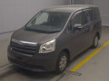 2007 Toyota Noah