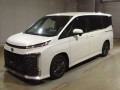 2022 Toyota Voxy