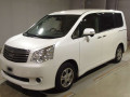 2011 Toyota Noah