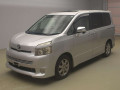 2007 Toyota Voxy