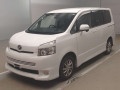 2008 Toyota Voxy