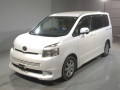 2009 Toyota Voxy
