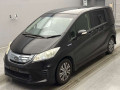 2013 Honda Freed spike hybrid