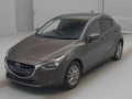 2016 Mazda Demio