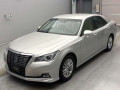 2017 Toyota Crown Hybrid