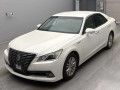 2014 Toyota Crown Hybrid