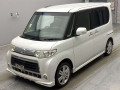 2012 Daihatsu Tanto