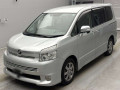 2009 Toyota Voxy