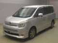 2009 Toyota Voxy