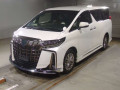 2022 Toyota Alphard Hybrid