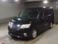 2012 Nissan Serena