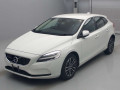 2019 Volvo V40