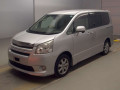 2009 Toyota Noah