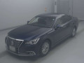 2016 Toyota Crown