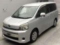 2011 Toyota Voxy