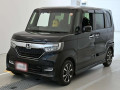 2019 Honda N-BOX CUSTOM