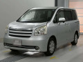 2009 Toyota Noah