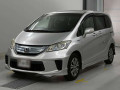 2013 Honda Freed hybrid