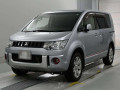 2015 Mitsubishi Delica D5
