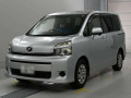 2010 Toyota Voxy