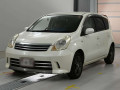 2005 Nissan Note