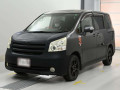 2007 Toyota Noah