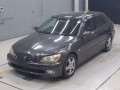2001 Toyota Altezza Gita