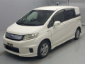 2012 Honda Freed spike hybrid