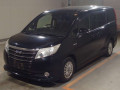 2015 Toyota Noah
