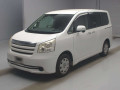 2009 Toyota Noah