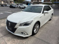 2013 Toyota Crown Hybrid