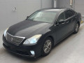 2010 Toyota Crown