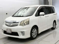 2011 Toyota Noah