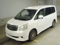 2010 Toyota Noah
