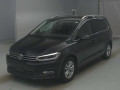 2017 Volkswagen Golf Touran