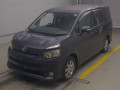 2009 Toyota Voxy
