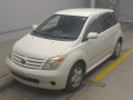 2005 Toyota IST