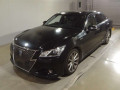 2014 Toyota Crown Hybrid