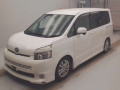 2010 Toyota Voxy