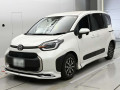2022 Toyota Sienta