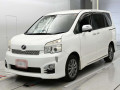 2012 Toyota Voxy